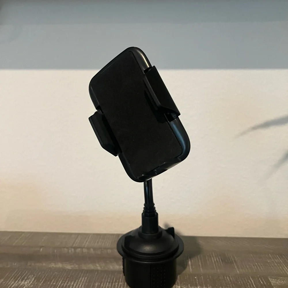 Universal Black Car Phone Mount